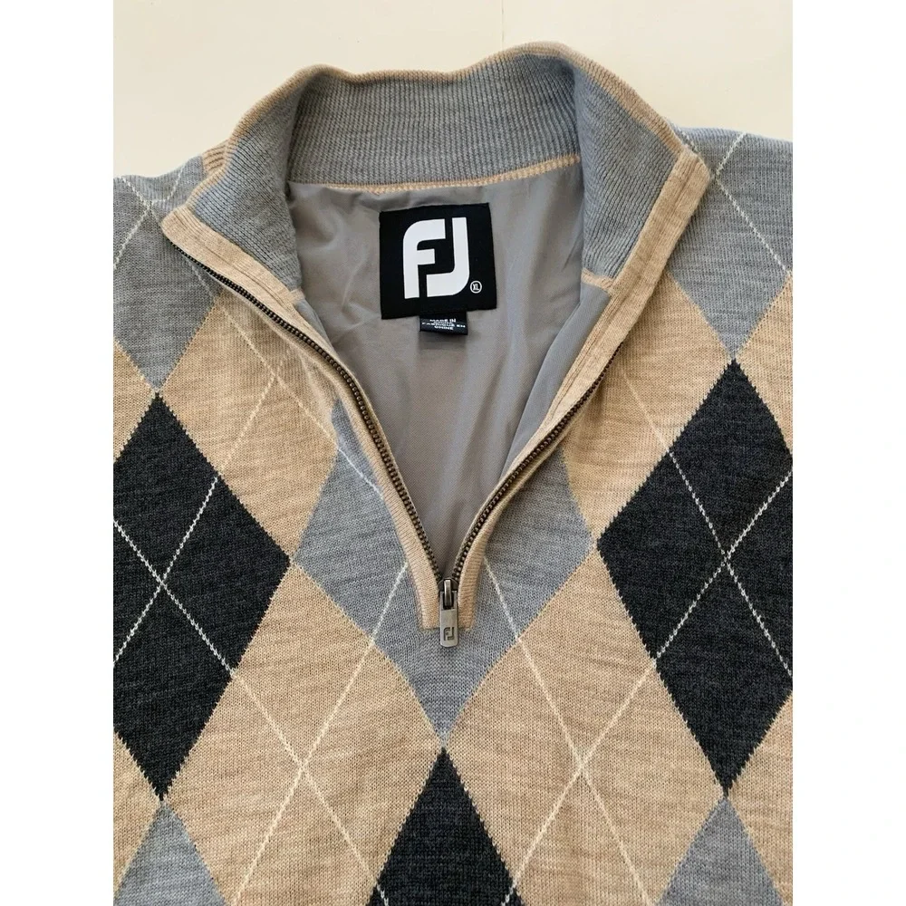 Footjoy Quarter Zip Golf Sweater Mens XXL Tan Beige Argyle 100% Wool Wind Logo